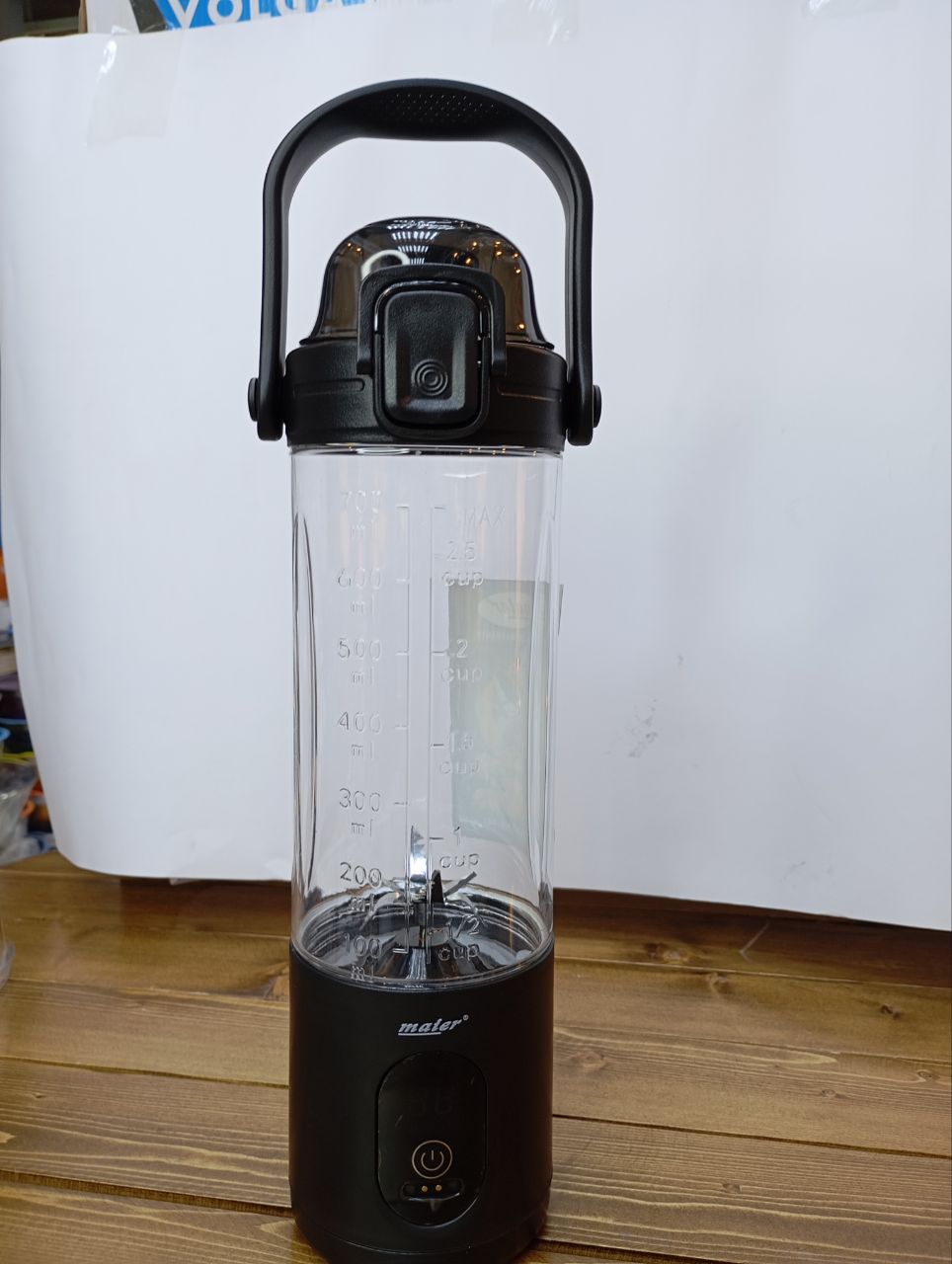 دارای دستگیره برای حمل